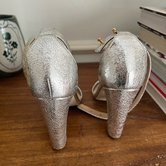 Never worn J.Crew Silver Heels size 9 - Picture 5 of 6